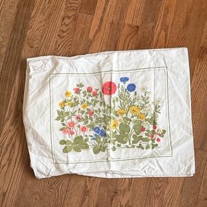 Floral Danica Danish Floral Print Pillowcase